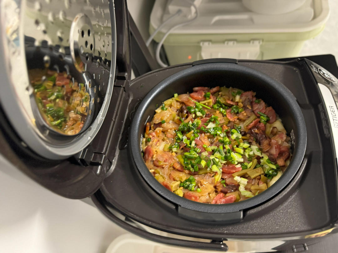 香菇腊肉饭