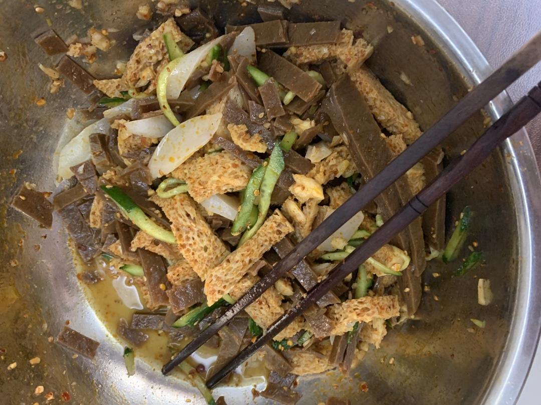 凉皮调料汁（街边摊的味道）