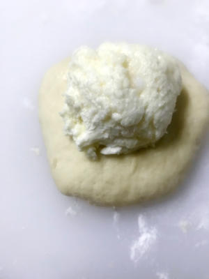 平底锅奶酪包的做法 步骤7