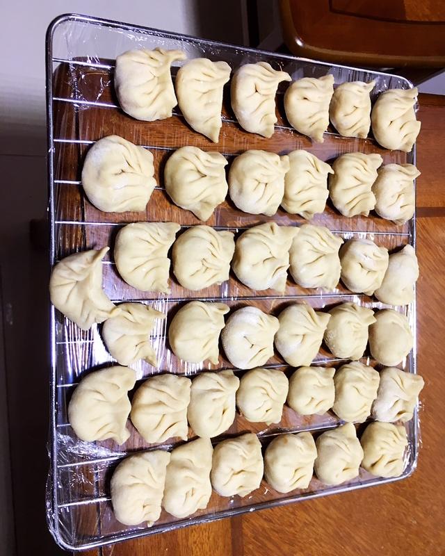 芹菜胡萝卜猪肉水饺