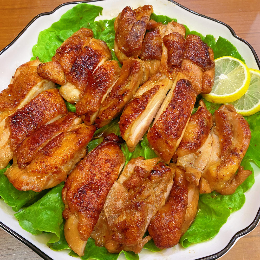 狂推荐的无油脆皮煎鸡腿排