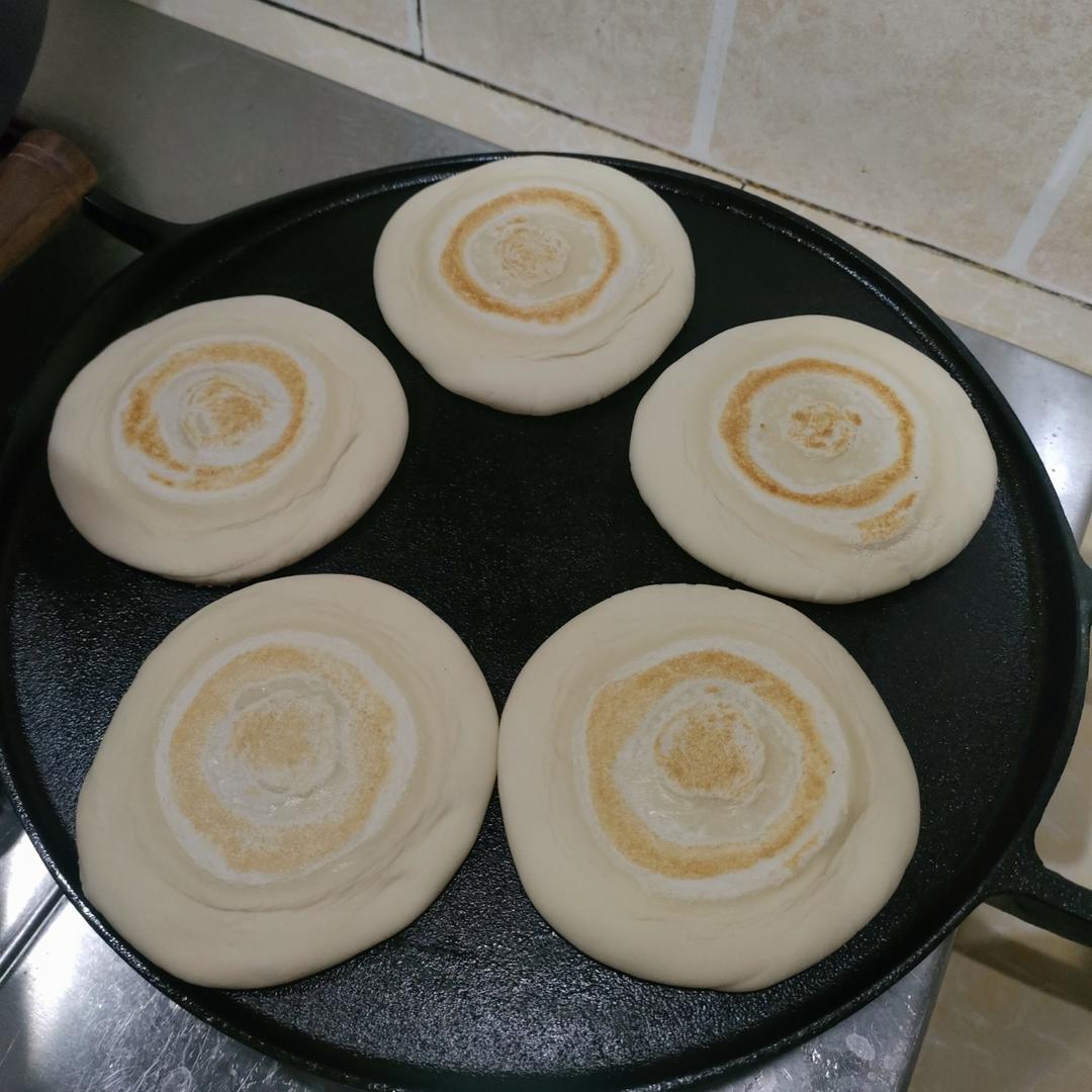 👍西安的味道自己做！纯手揉的白吉饼🫓，夹馅自由味儿更香！！！🤟