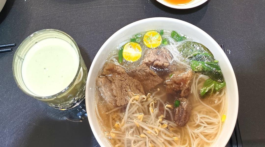跟我一起做正宗越南牛肉粉pho（秘方大公开）