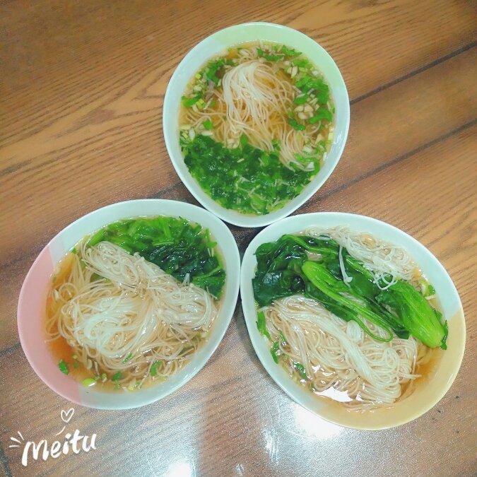 最美不过那碗阳春面