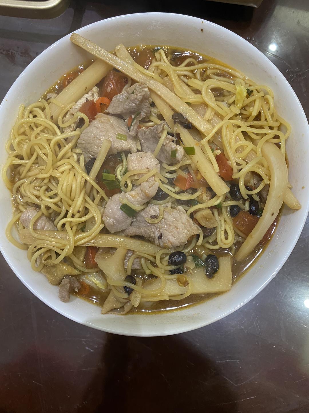 老友伊面-一点也不逊色于店里卖的哦