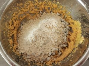 神仙配方📝最好吃的葡萄干燕麦曲奇，没有之一的做法 步骤5
