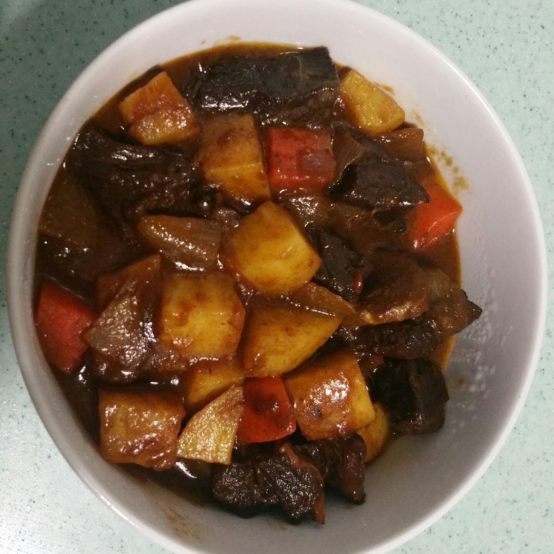 一个话唠包教包会的香浓红烩牛腩