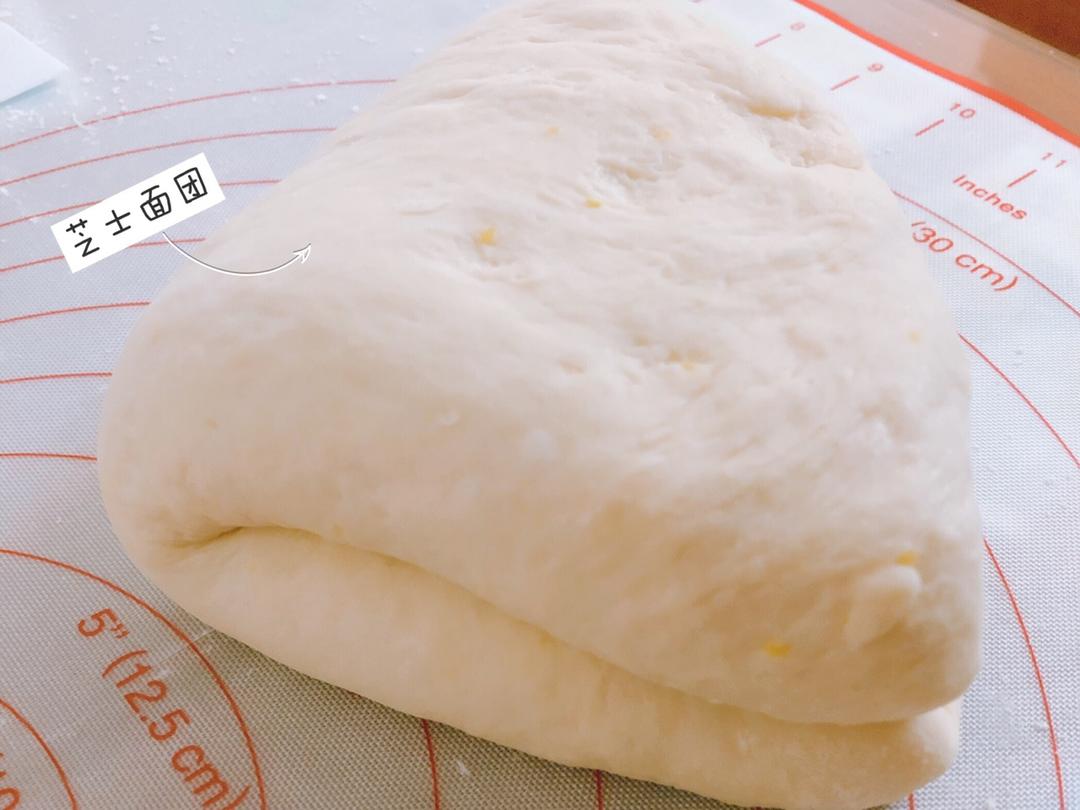 kiri奶油芝士食谱——雪山芝士包