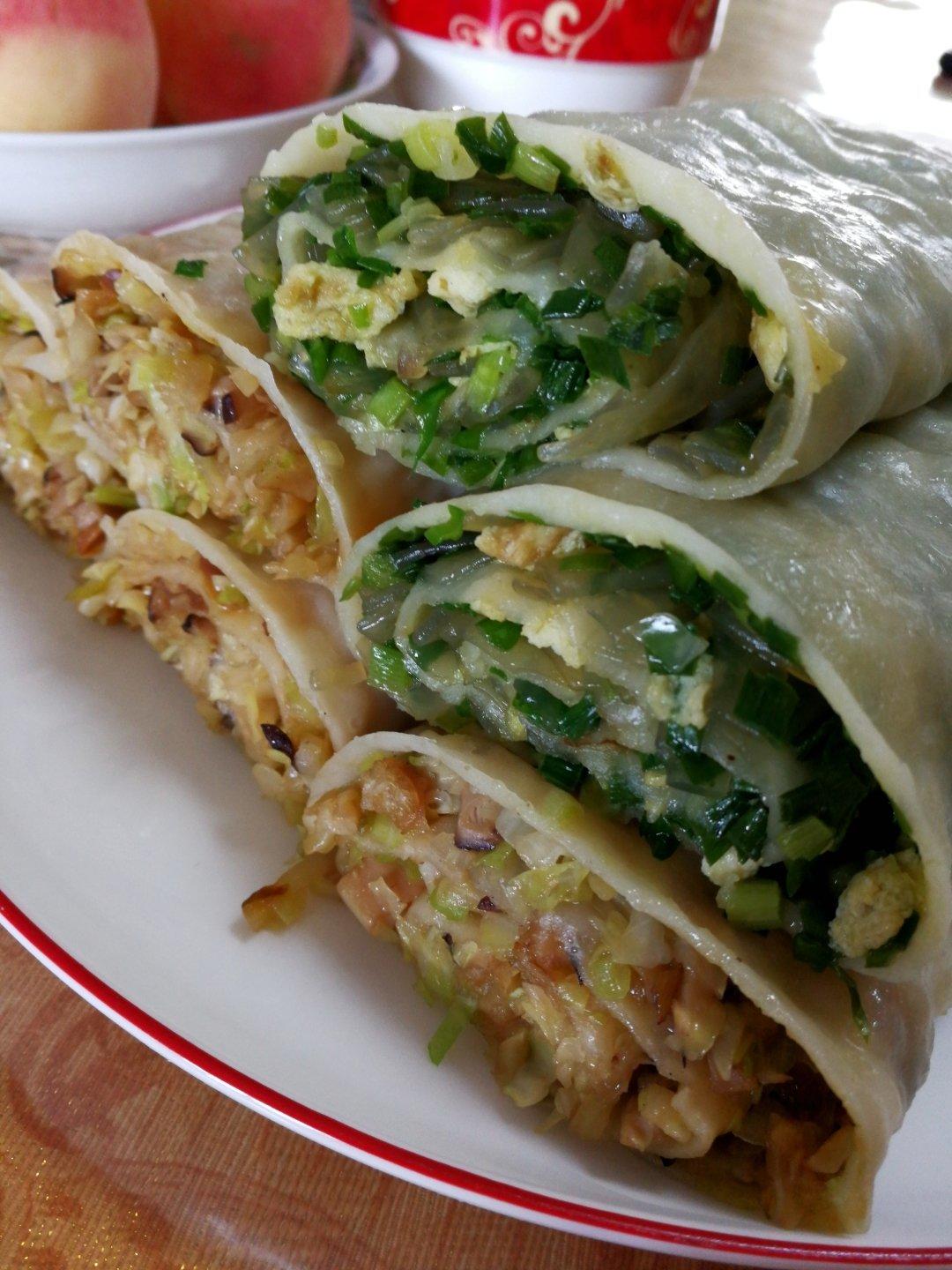 小胖胖的妈妈做的蒸菜卷(简单快手,不用发面)