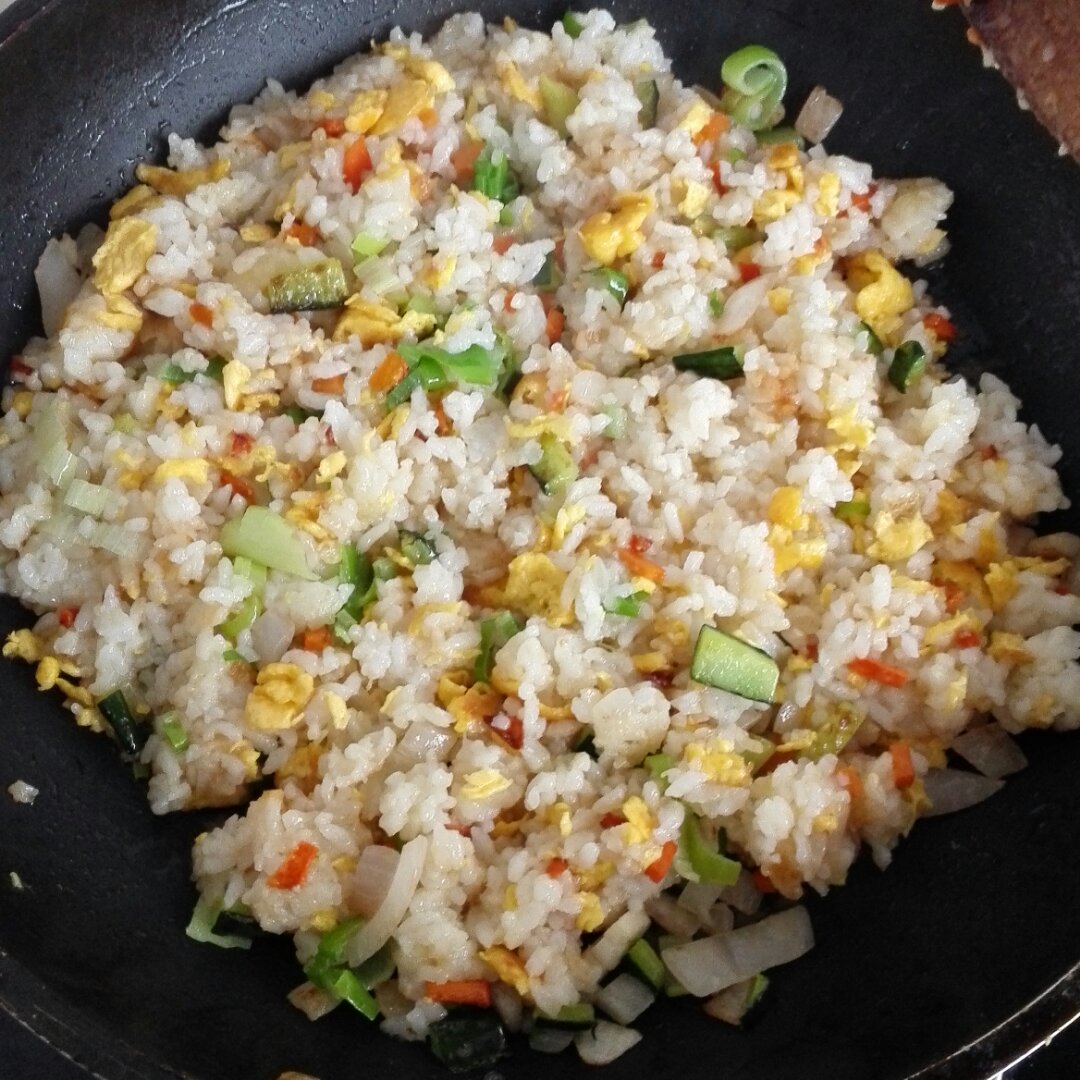 五彩蛋炒饭