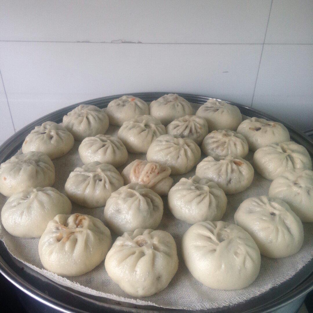 5067ay5h做的家庭手工肉馅大包子