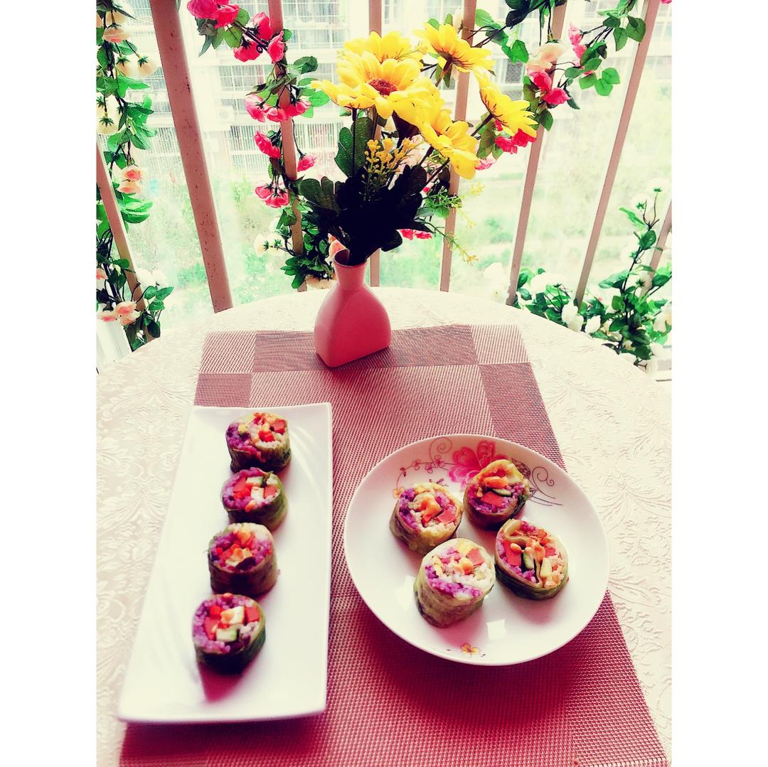 寿司＋樱桃萝卜