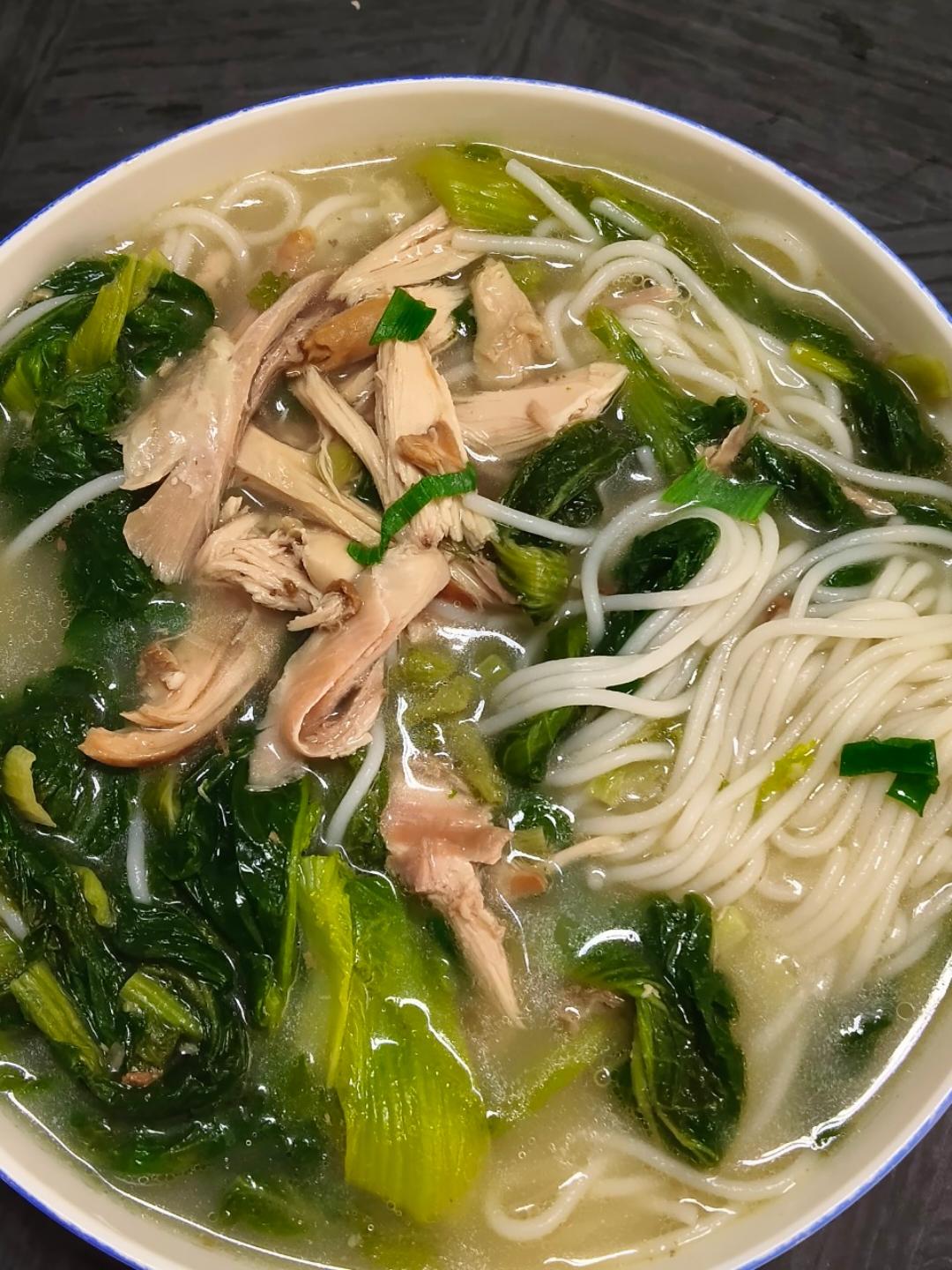 超美味快手鸡丝汤面