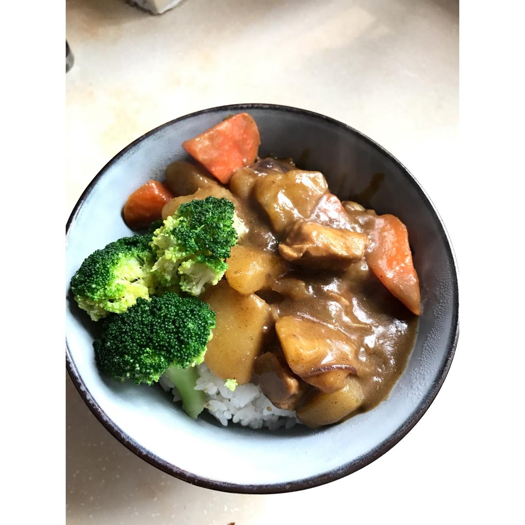 零失败日式咖喱鸡肉饭！！最正宗日本家庭做法！简单又好吃！