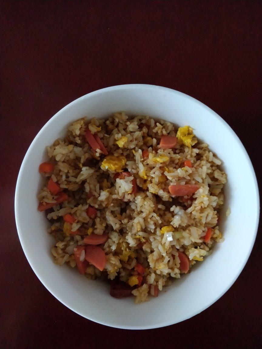 腊味蛋炒饭