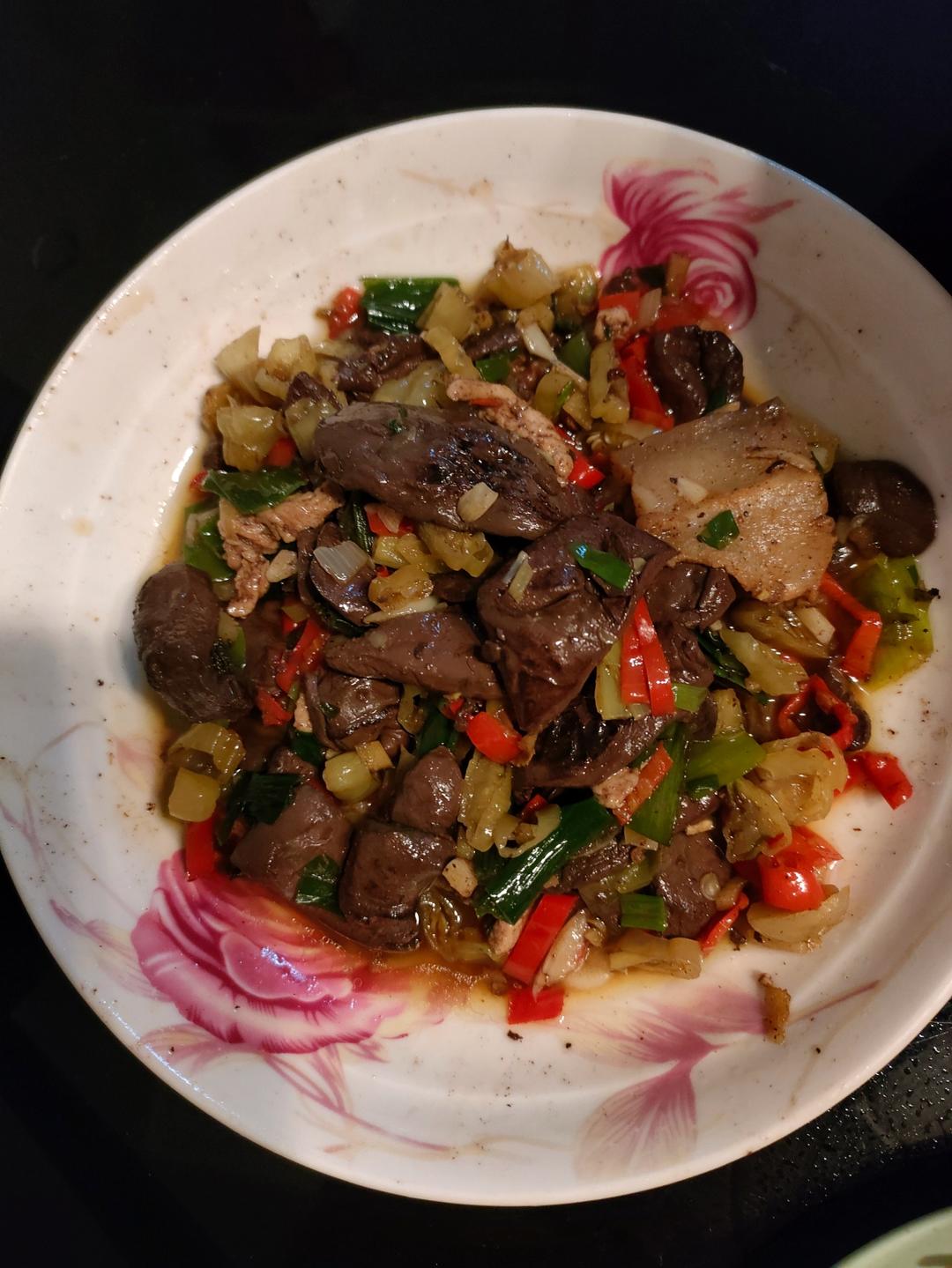 爆炒鸡血