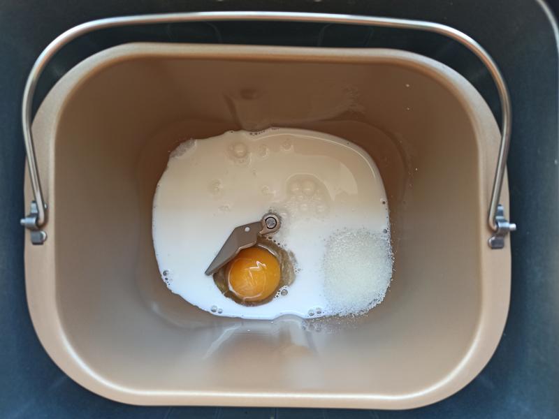 纯奶手撕吐司的做法 步骤1