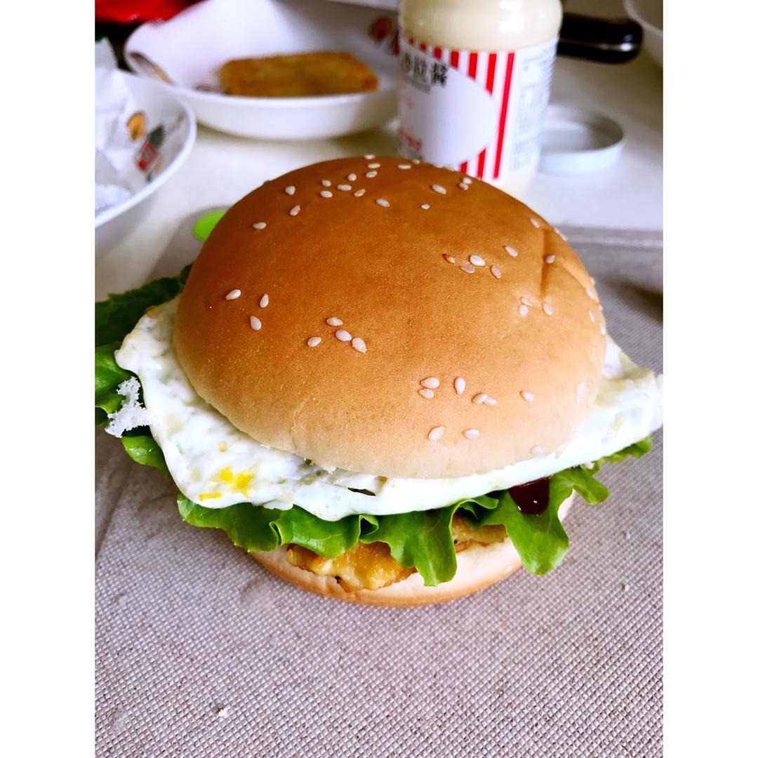 肯德基早餐汉堡轻松在家做 ---『玉米鸡肉汉堡包』