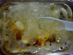 桃胶皂角米银耳糖水（电饭锅版）的做法 步骤4