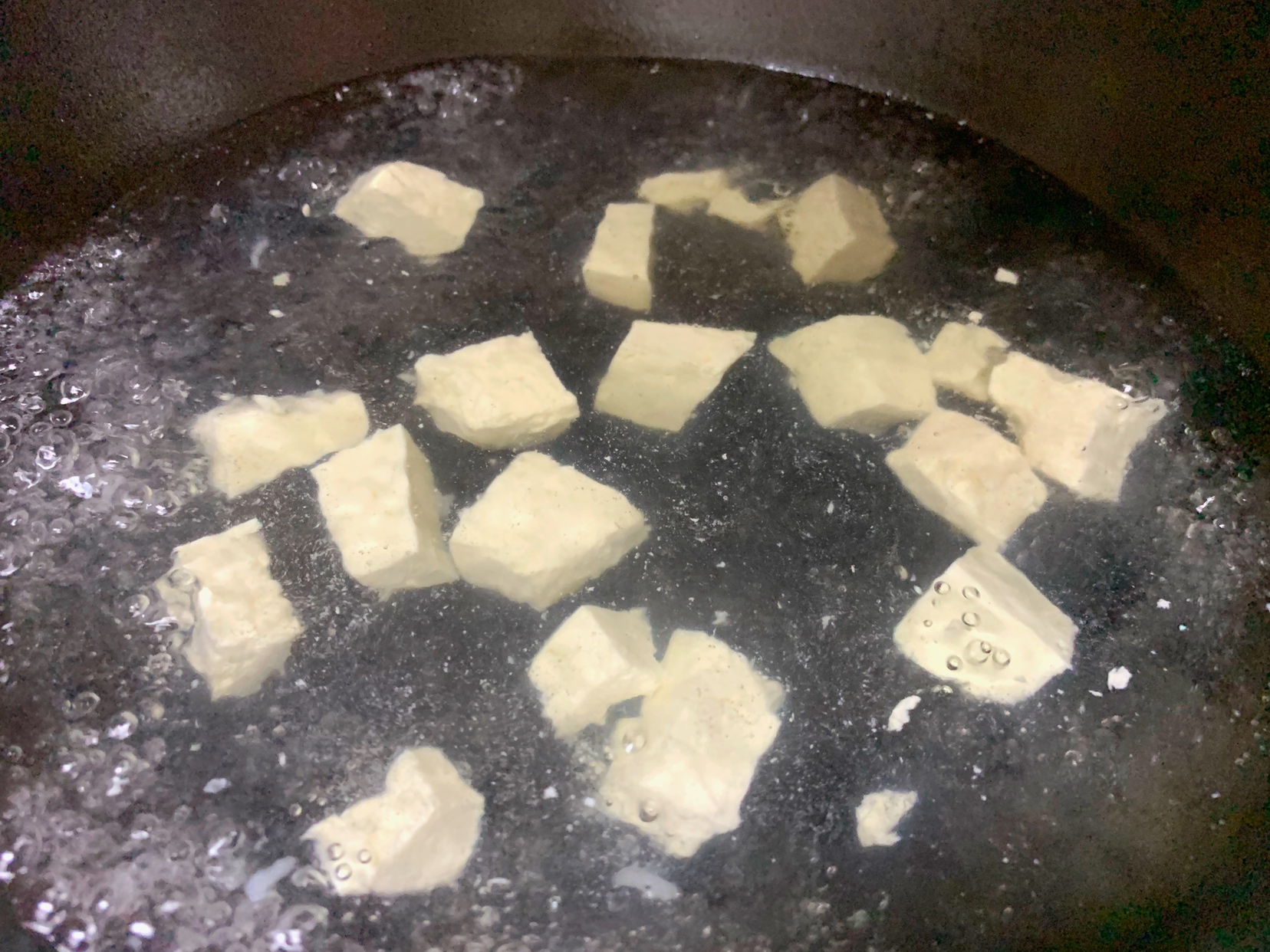 零基础小白都能轻松快手做的超清淡青菜豆腐汤的做法 步骤5