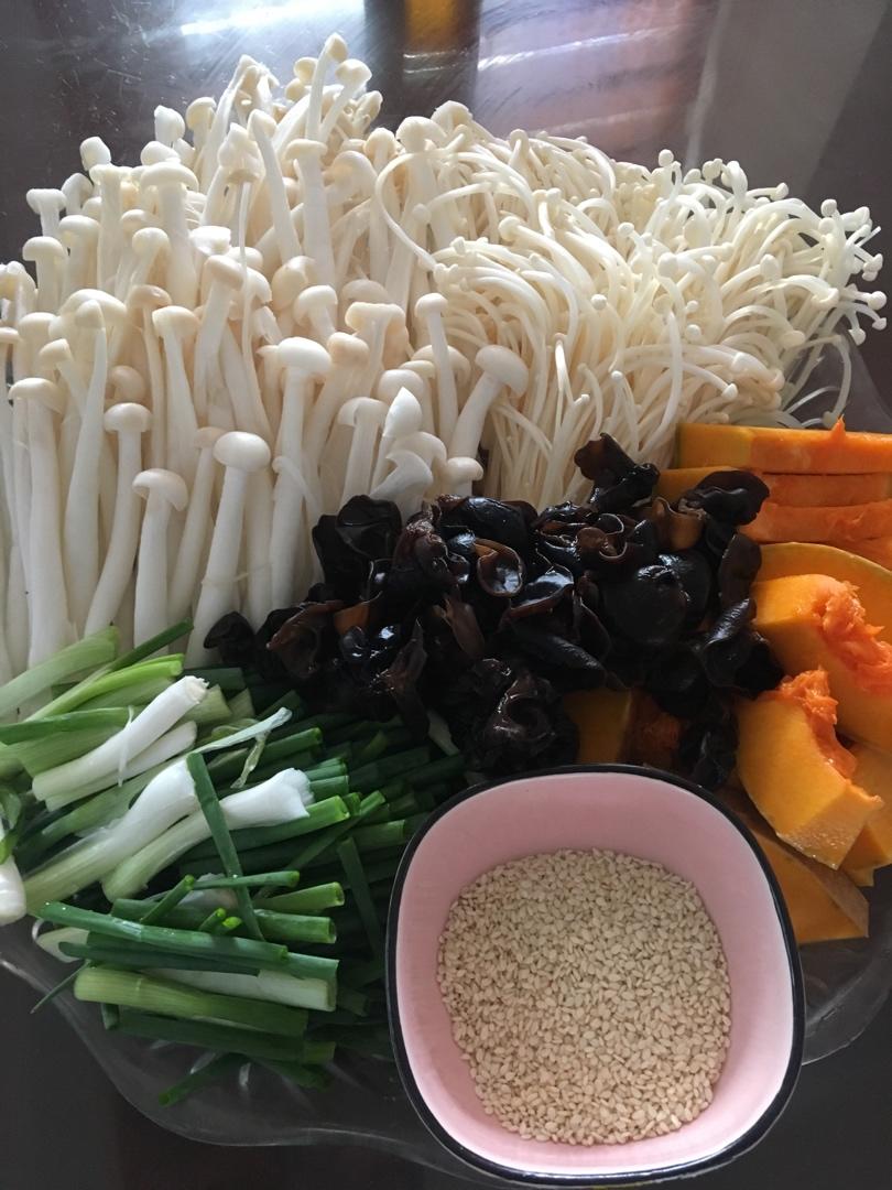 水煮牛肉虾(•̀ω•́)✧通用川菜水煮型调味法&牛肉嫩滑术