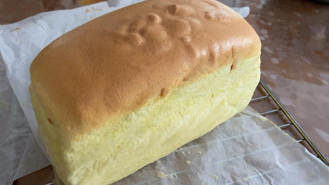 堪比柯基屁股
爆浆芝士🧀古早蛋糕