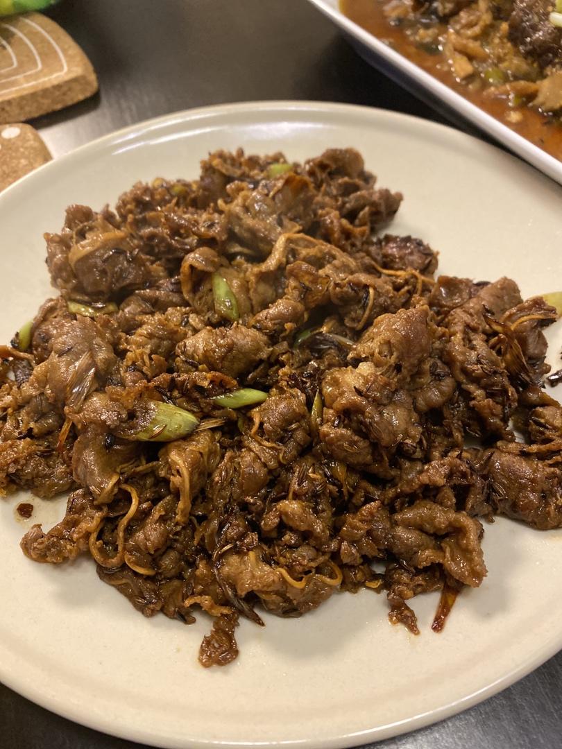 孜然葱爆肥牛 超级下饭菜（少油版 ）