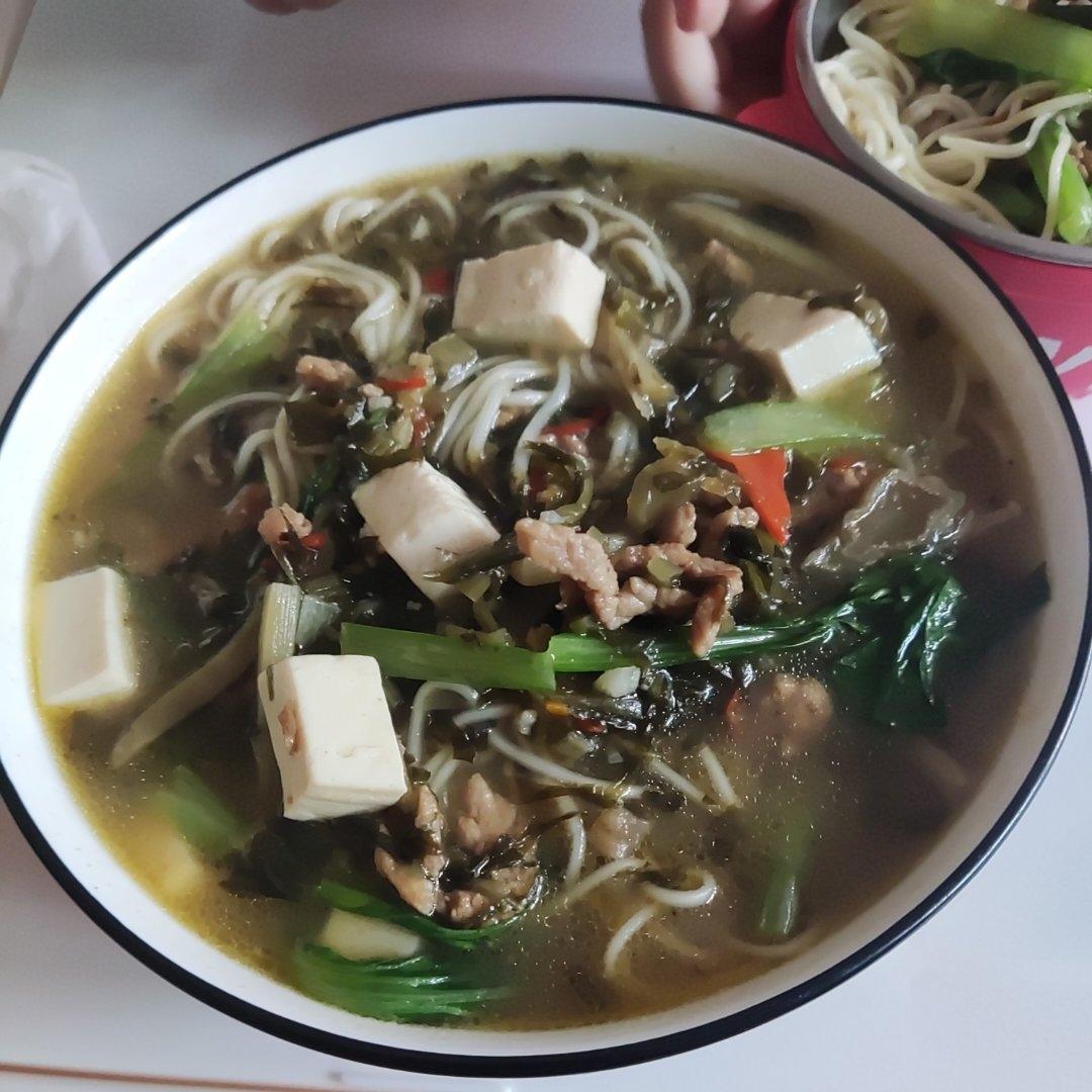 重庆酸菜肉丝米线（干米线不用泡发版）