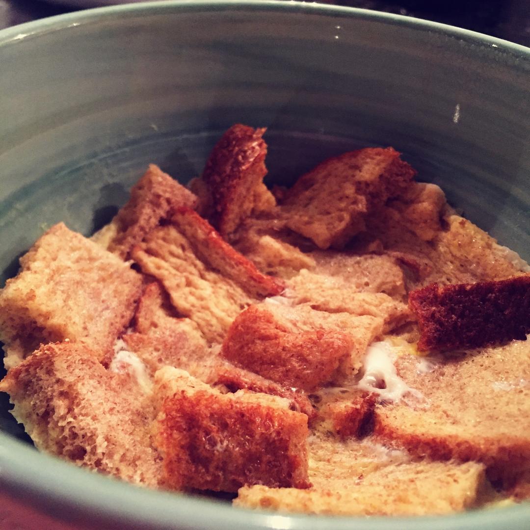 鸡蛋牛奶吐司布丁