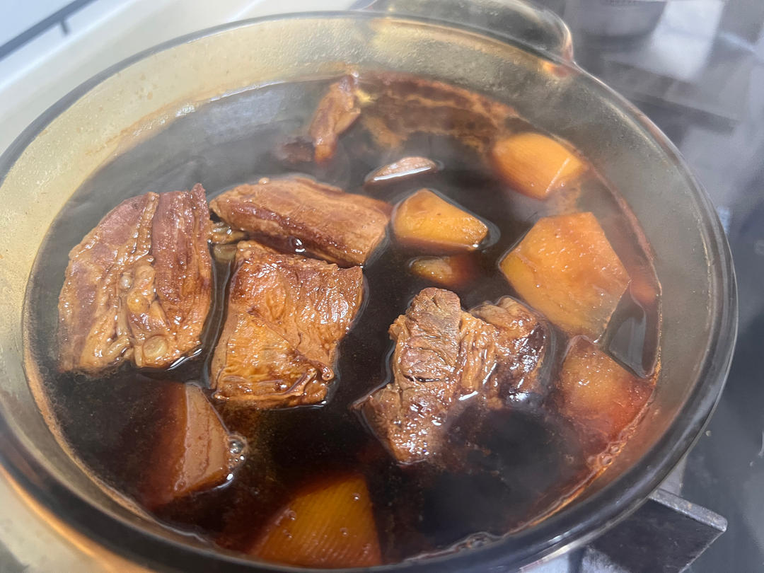 土豆烧排骨