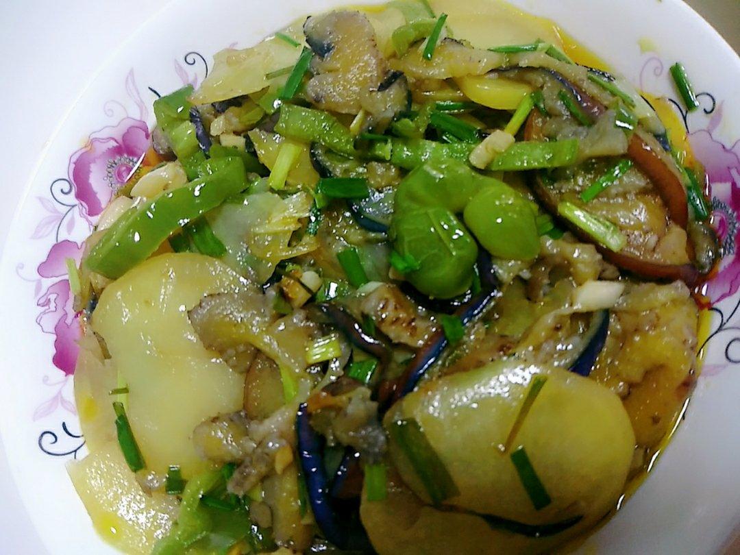 茄子🍆炒土豆🥔（地三鲜）