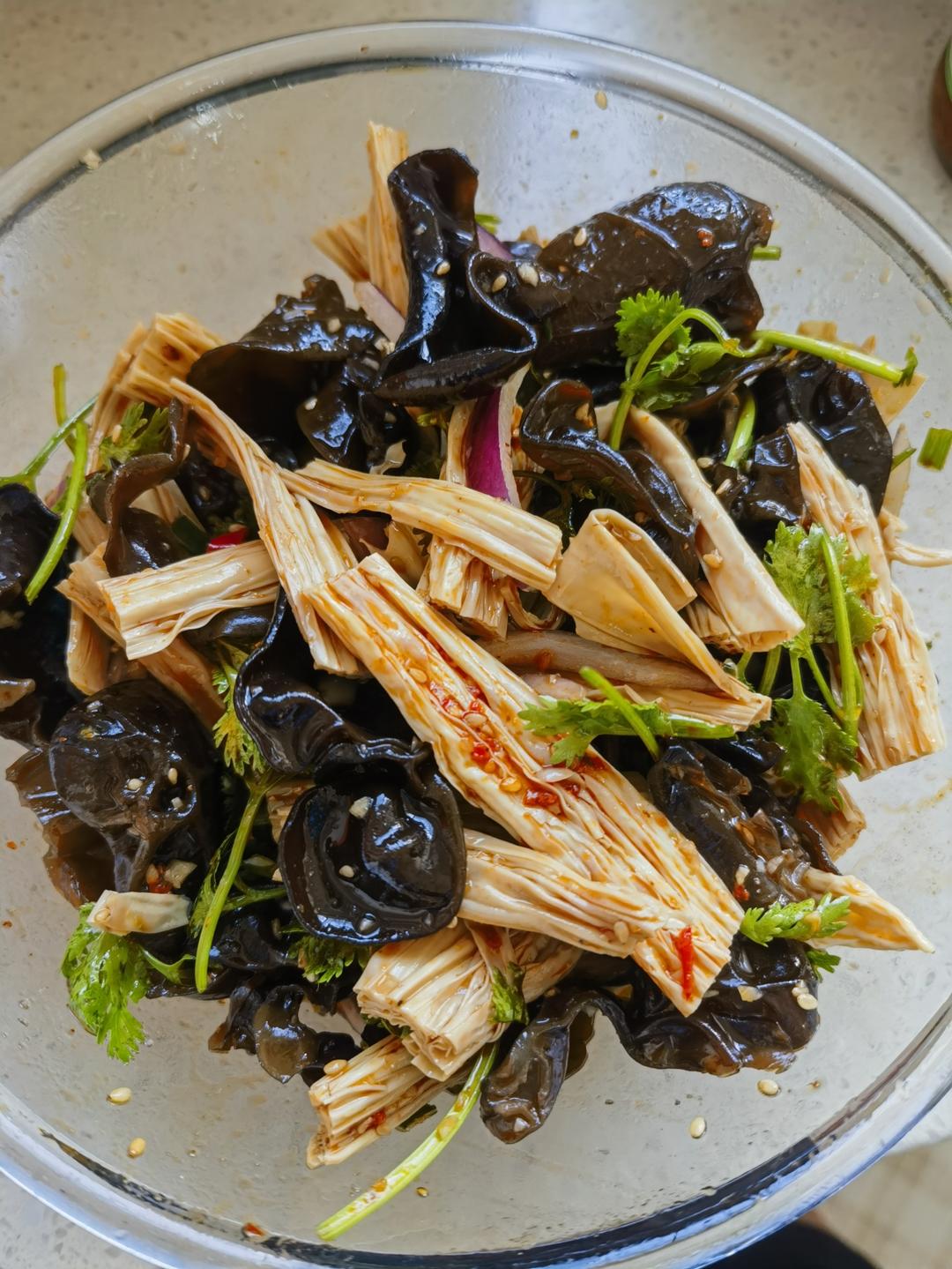 凉拌（腐竹木耳黄瓜）