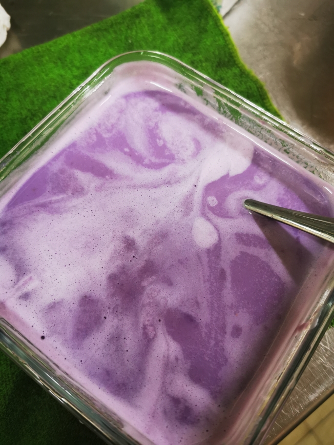 软滑香甜的紫薯布丁的做法 步骤7