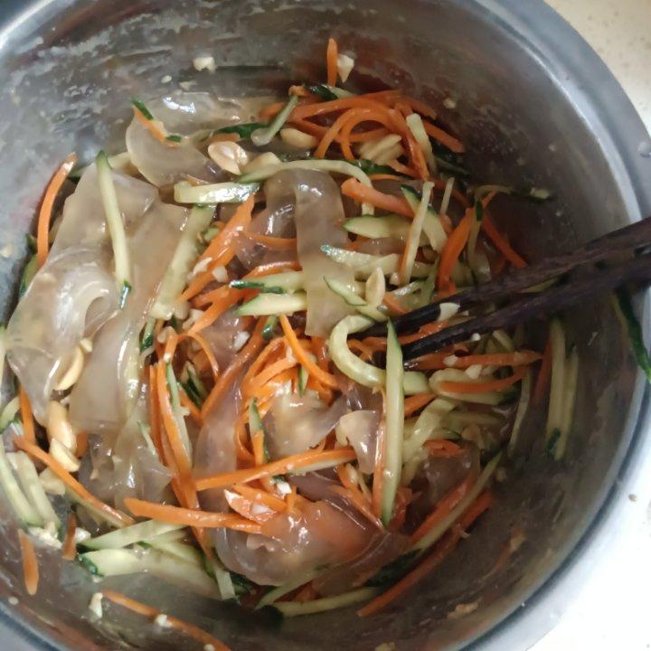 凉拌东北大拉皮