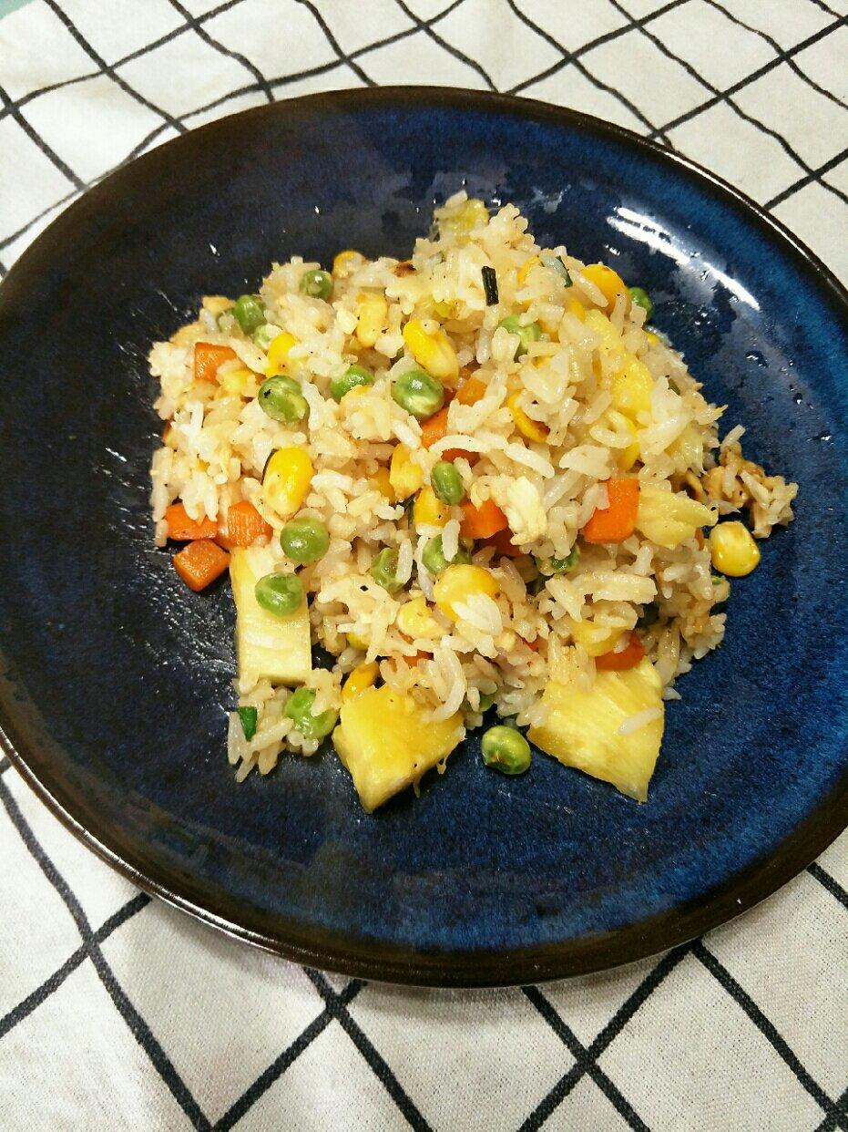 泰式菠萝鸡饭