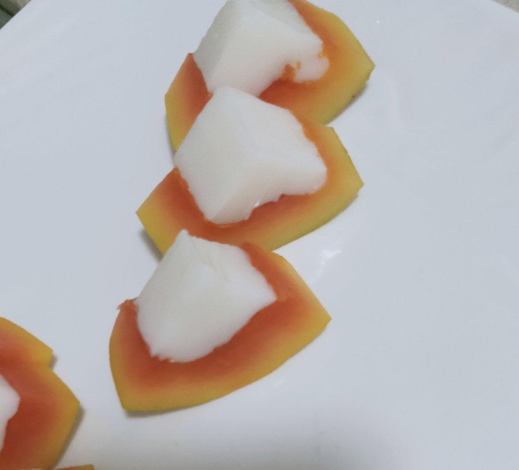 牛奶木瓜冻