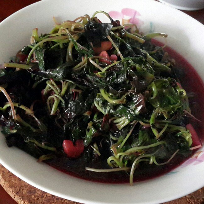 清炒红苋菜