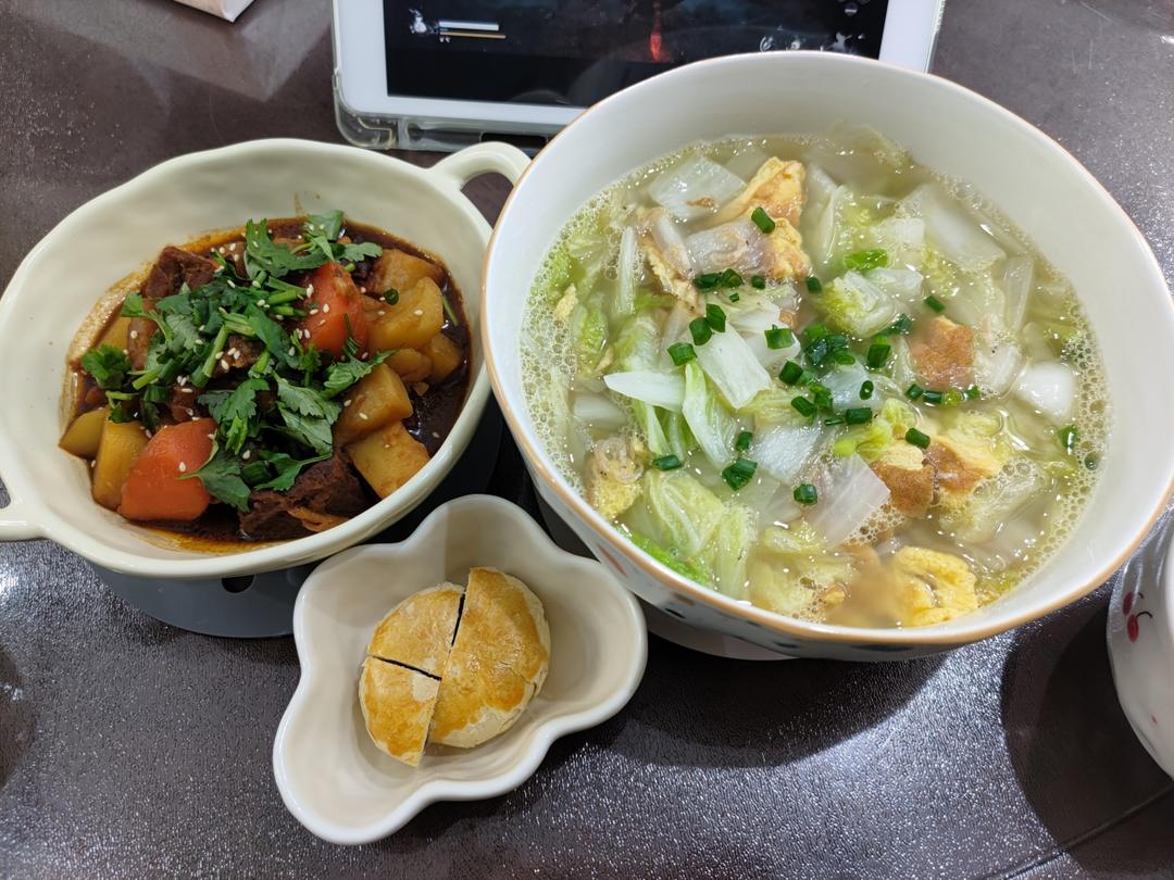 鲜味十足的虾皮白菜汤