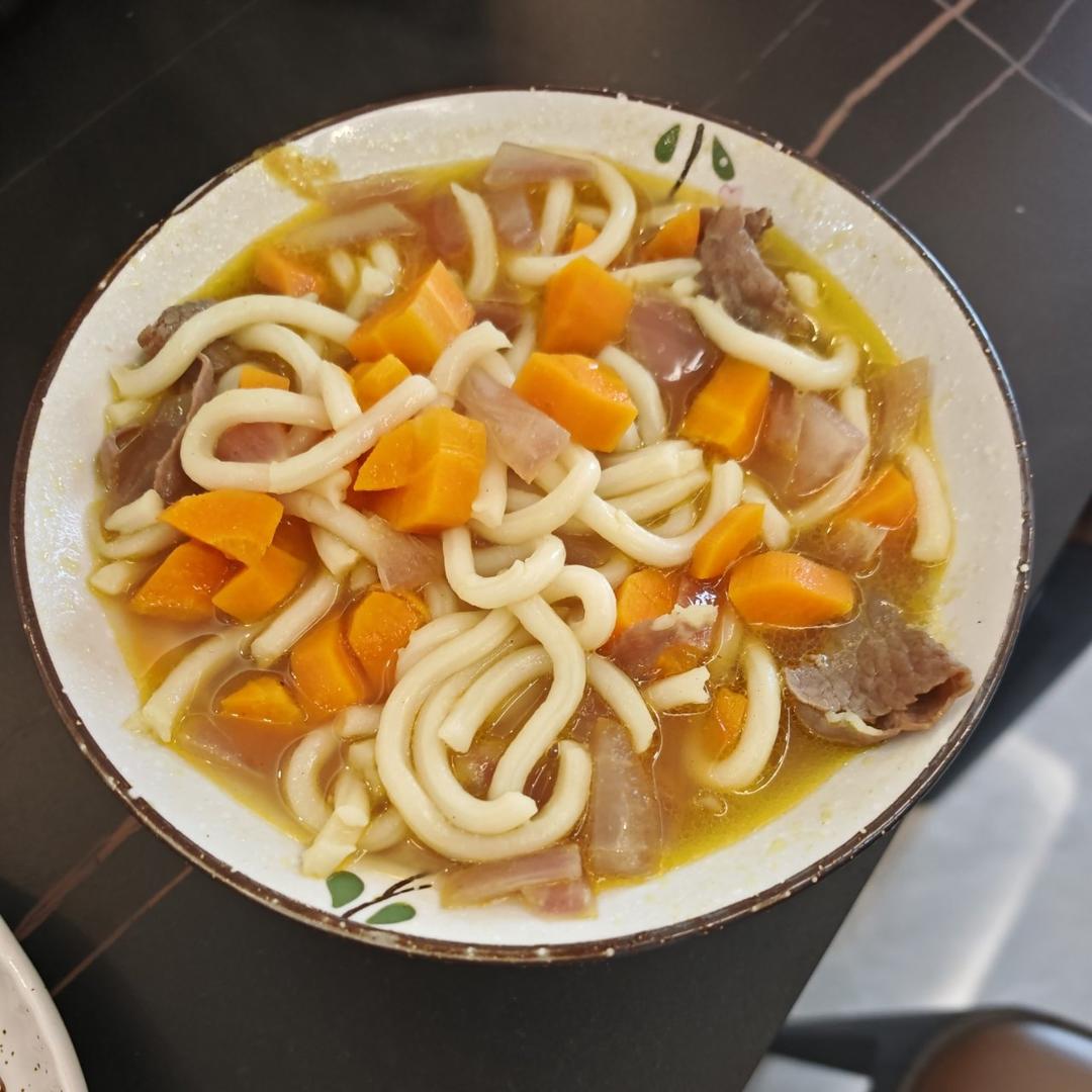 咖喱肥牛乌冬面