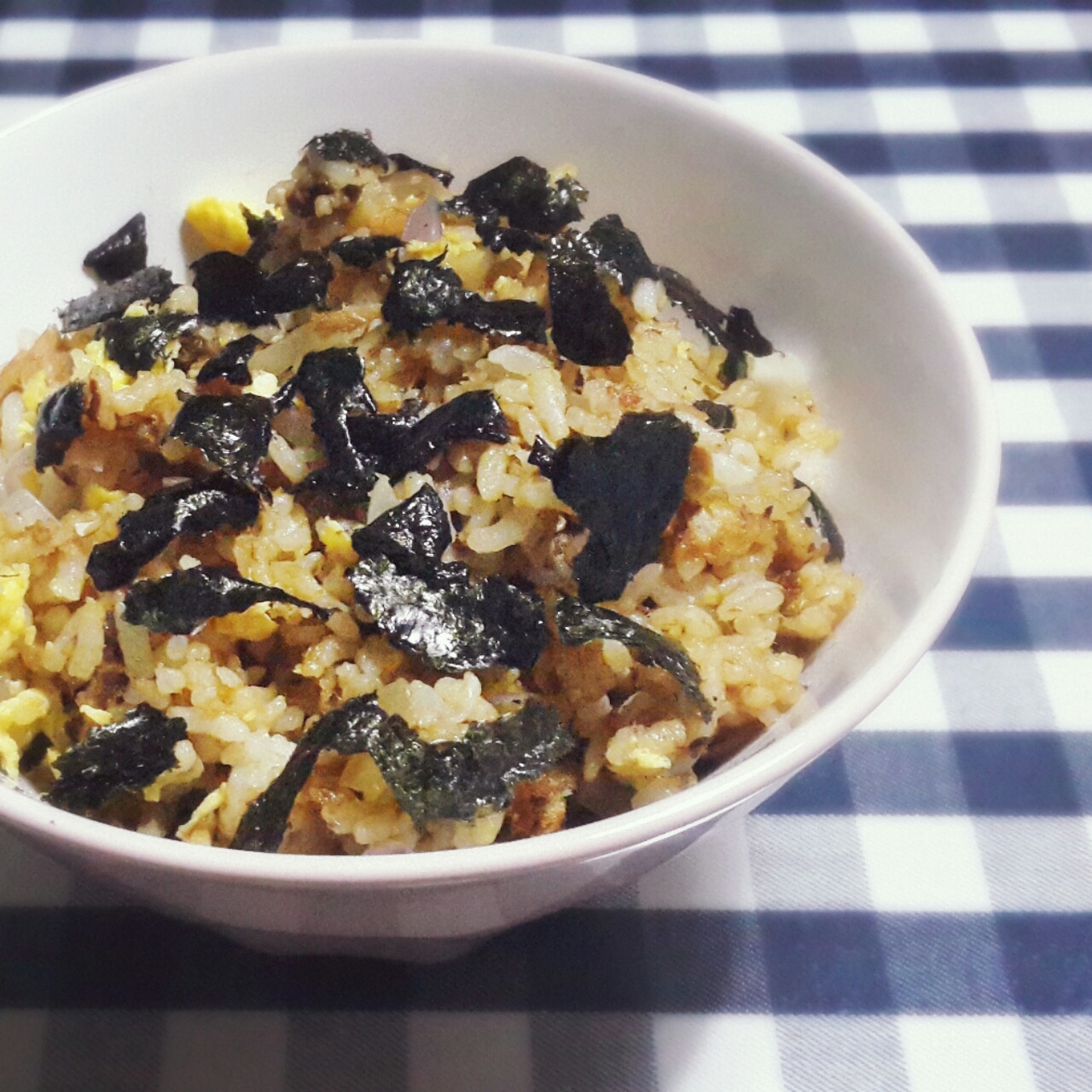 金枪鱼洋葱炒饭