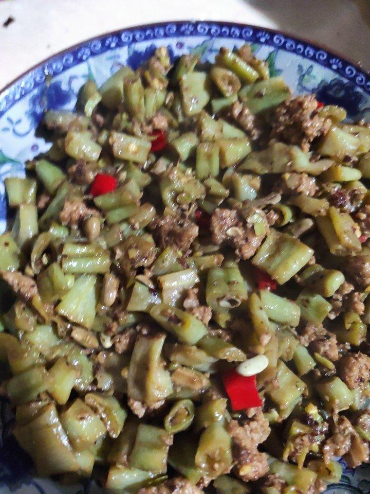 肉沫豆角下饭菜