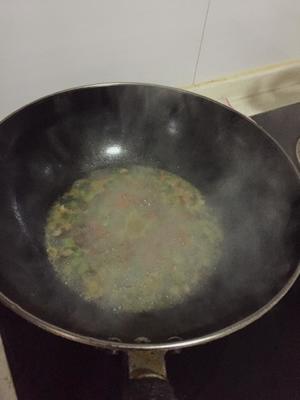 宝宝辅食-青豆牛肉香菇胡萝卜焖饭的做法 步骤1
