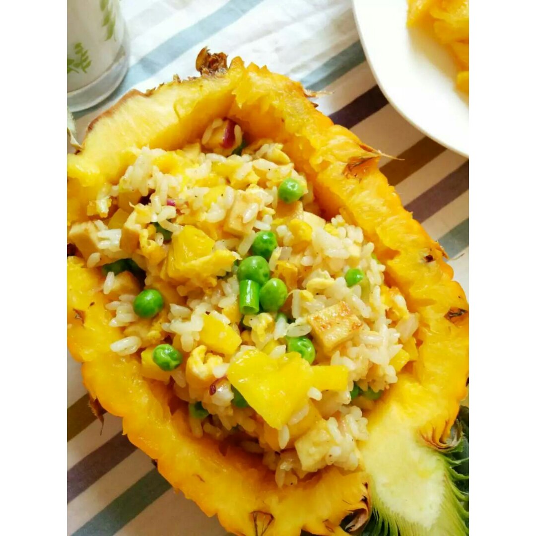 菠萝炒饭