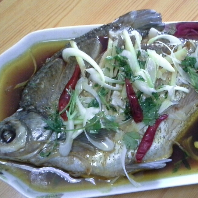 清蒸武昌鱼