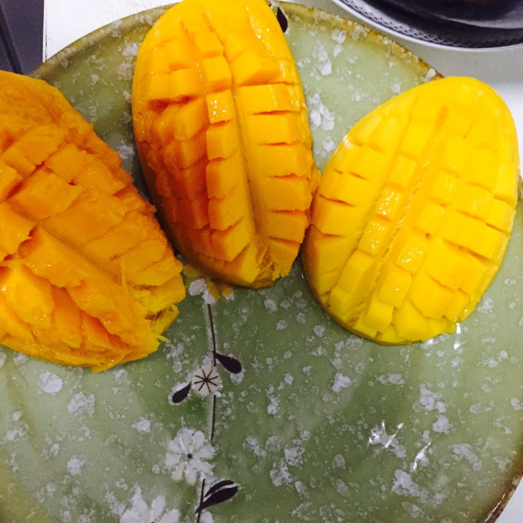 巧切芒果