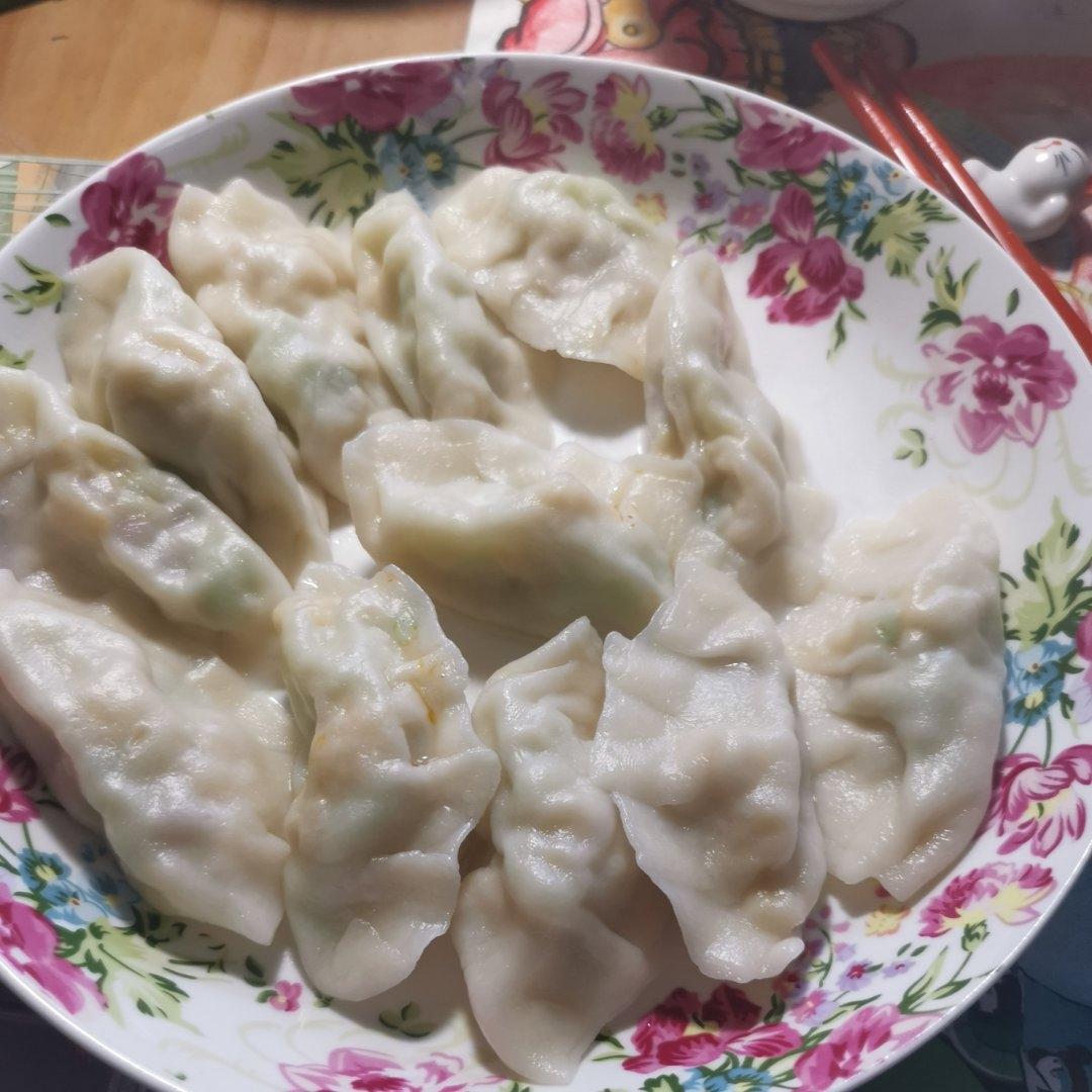 西葫芦鸡蛋馅水饺