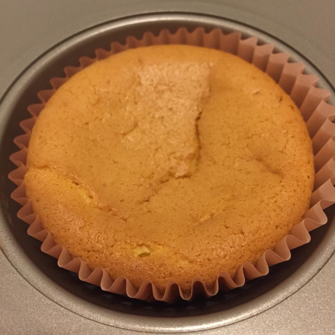 乳酪戚风小蛋糕