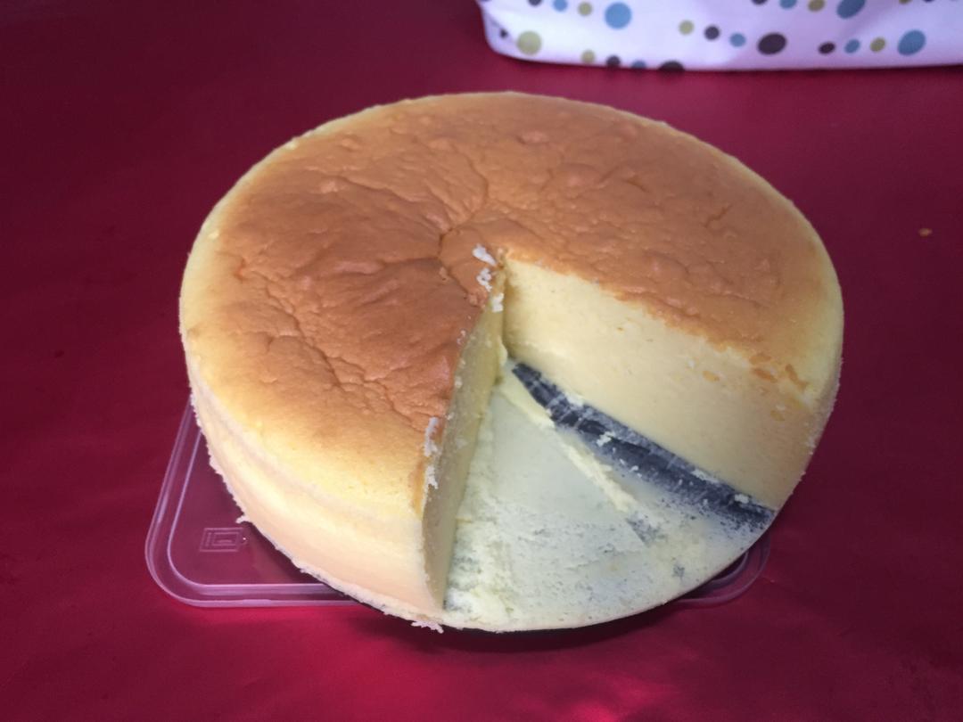 8寸芝士蛋糕