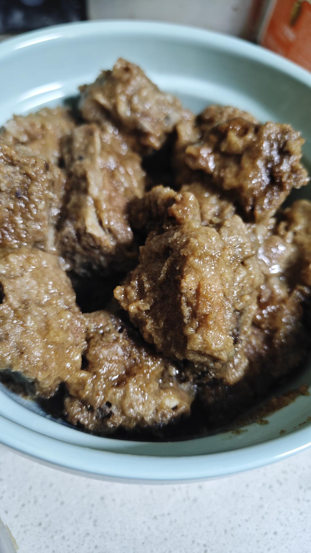 砂锅粉蒸排骨煲