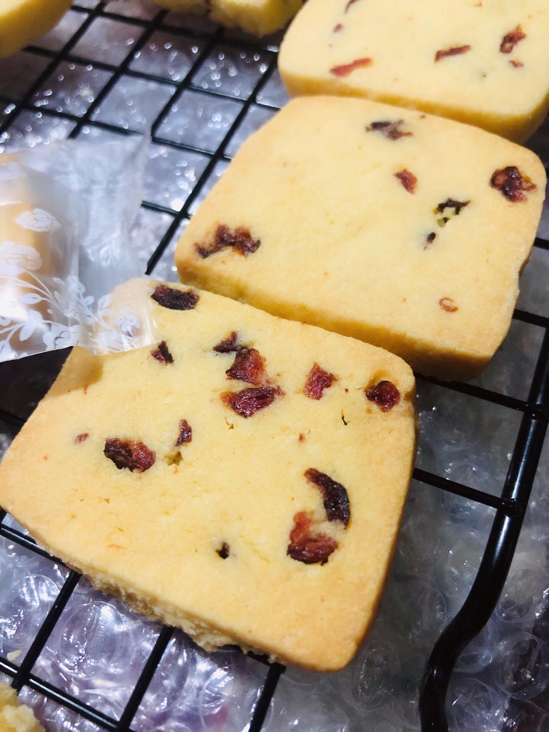 过年伴手礼🎁蔓越莓曲奇饼干🍪的做法